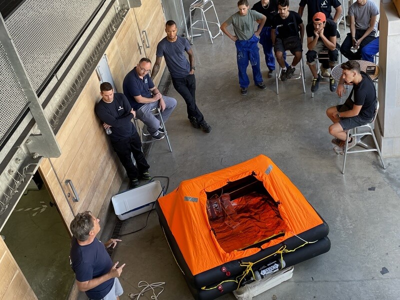 actu 2210 radeau villefranche